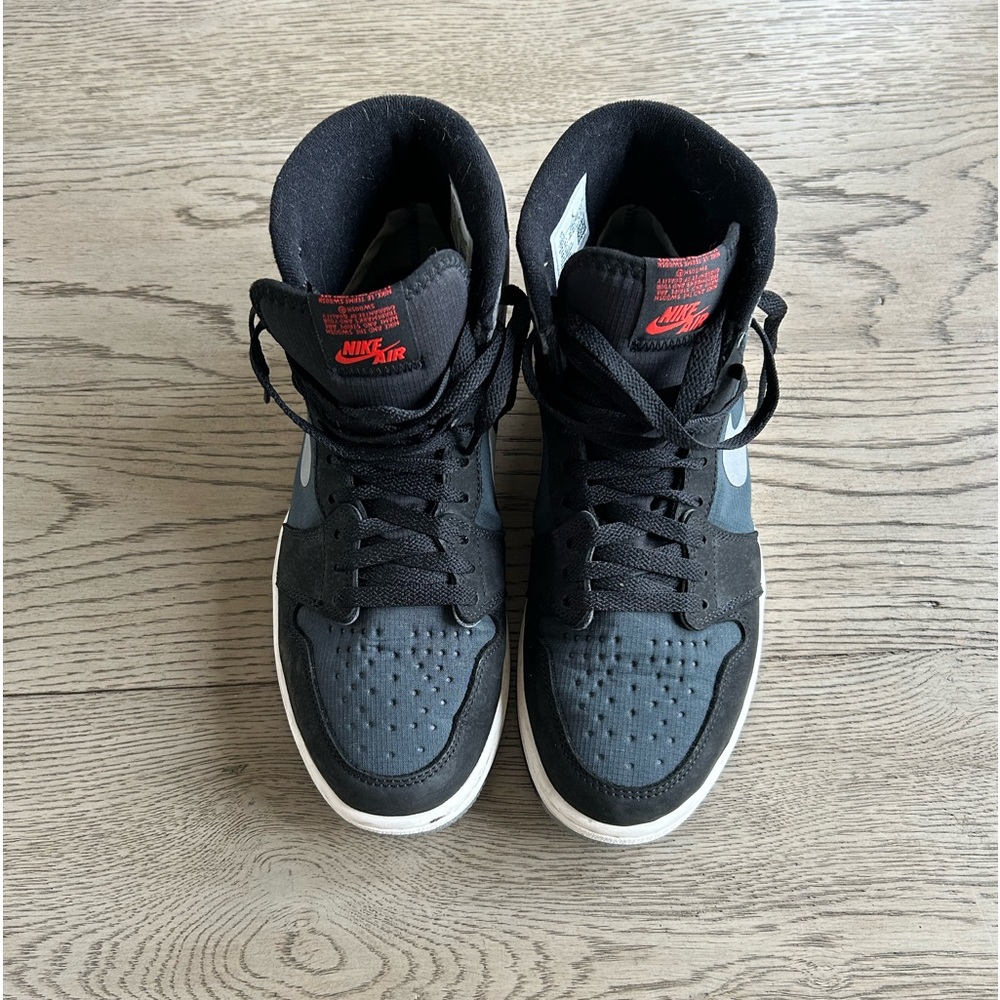 Gore Tex Jordans, only worn a few times, matches everything